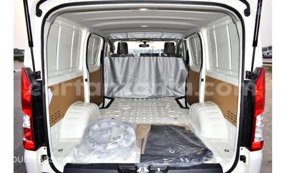 Buy Import Toyota Hiace White Car in Import - Dubai in Arusha Buy Import Toyota Hiace White Car in Import - Dubai in Arusha