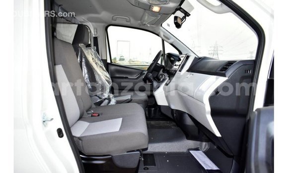Buy Import Toyota Hiace White Car in Import - Dubai in Arusha Buy Import Toyota Hiace White Car in Import - Dubai in Arusha
