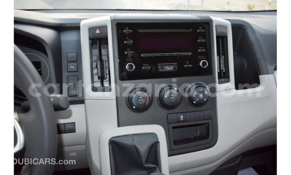 Buy Import Toyota Hiace White Car in Import - Dubai in Arusha Buy Import Toyota Hiace White Car in Import - Dubai in Arusha