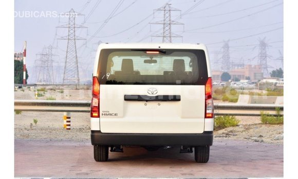 Buy Import Toyota Hiace White Car in Import - Dubai in Arusha Buy Import Toyota Hiace White Car in Import - Dubai in Arusha