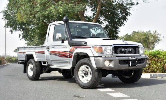 Buy Import Toyota Land Cruiser Other Car in Import - Dubai in Arusha Buy Import Toyota Land Cruiser Other Car in Import - Dubai in Arusha