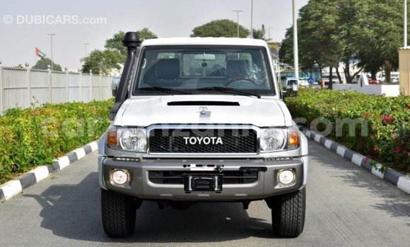 Buy Import Toyota Land Cruiser Other Car in Import - Dubai in Arusha Buy Import Toyota Land Cruiser Other Car in Import - Dubai in Arusha