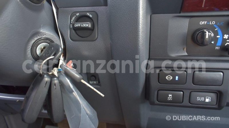 Big with watermark toyota land cruiser arusha import dubai 7871