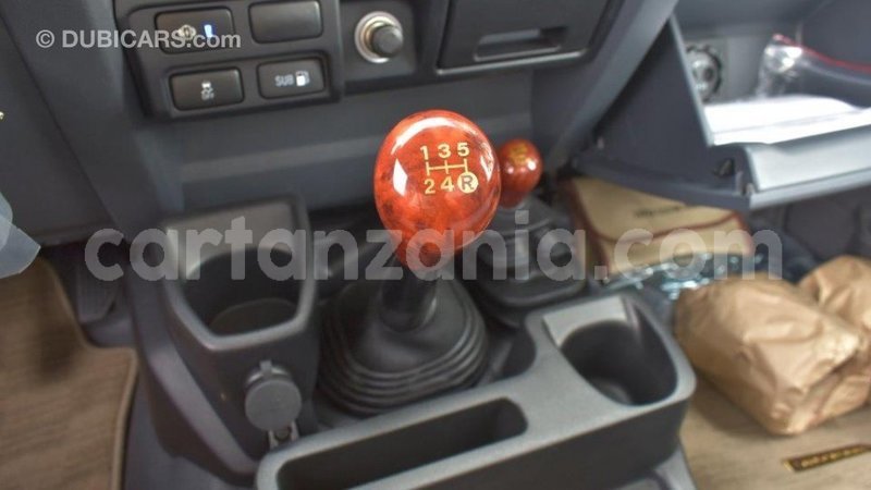 Big with watermark toyota land cruiser arusha import dubai 7871