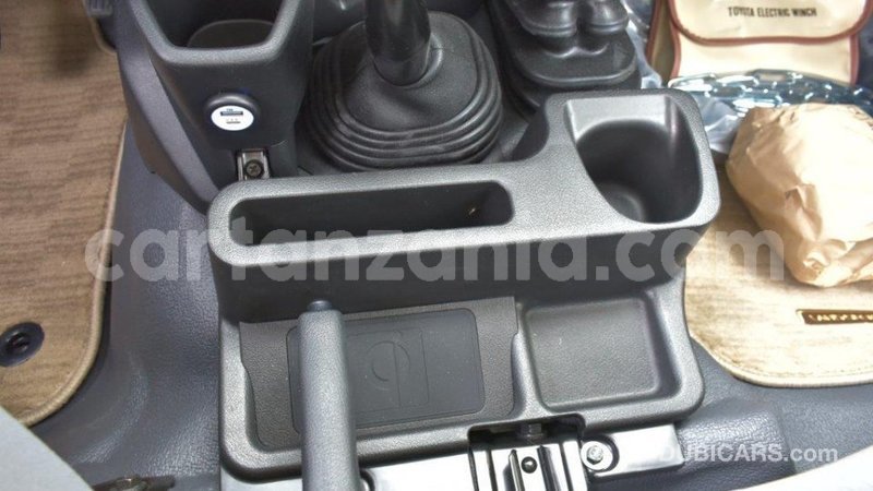 Big with watermark toyota land cruiser arusha import dubai 7871