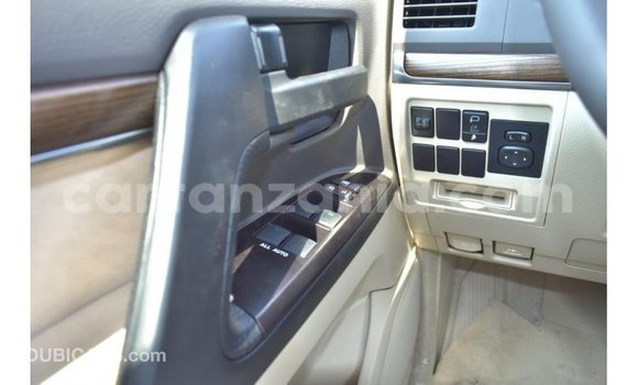 Buy Import Toyota Land Cruiser White Car in Import - Dubai in Arusha Buy Import Toyota Land Cruiser White Car in Import - Dubai in Arusha