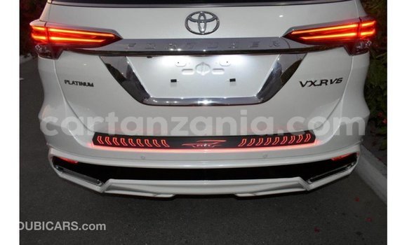Buy Import Toyota Fortuner White Car in Import - Dubai in Arusha Buy Import Toyota Fortuner White Car in Import - Dubai in Arusha