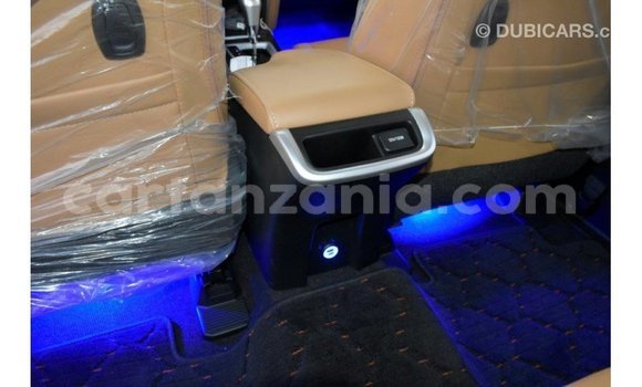 Buy Import Toyota Fortuner White Car in Import - Dubai in Arusha Buy Import Toyota Fortuner White Car in Import - Dubai in Arusha