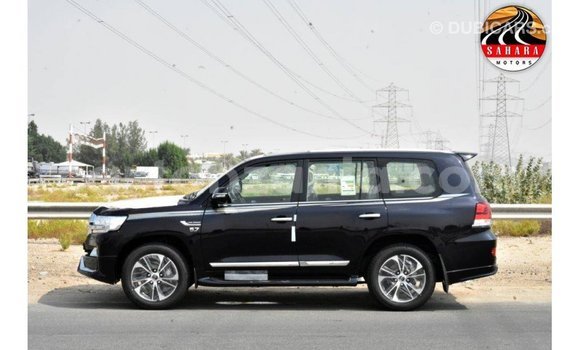 Nunua Imported Toyota Land Cruiser Nyeusi Gari ndani ya Import - Dubai nchini Arusha Nunua Imported Toyota Land Cruiser Nyeusi Gari ndani ya Import - Dubai nchini Arusha