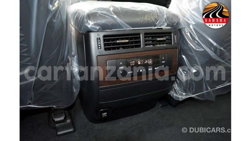 Big with watermark toyota land cruiser arusha import dubai 7875