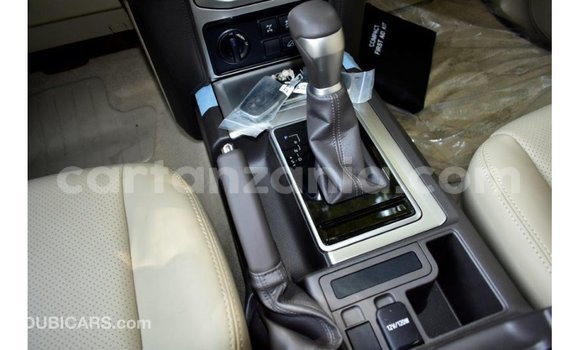 Nunua Imported Toyota Prado Nyeusi Gari ndani ya Import - Dubai nchini Arusha Nunua Imported Toyota Prado Nyeusi Gari ndani ya Import - Dubai nchini Arusha