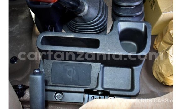 Buy Import Toyota Land Cruiser Beige Car in Import - Dubai in Arusha Buy Import Toyota Land Cruiser Beige Car in Import - Dubai in Arusha