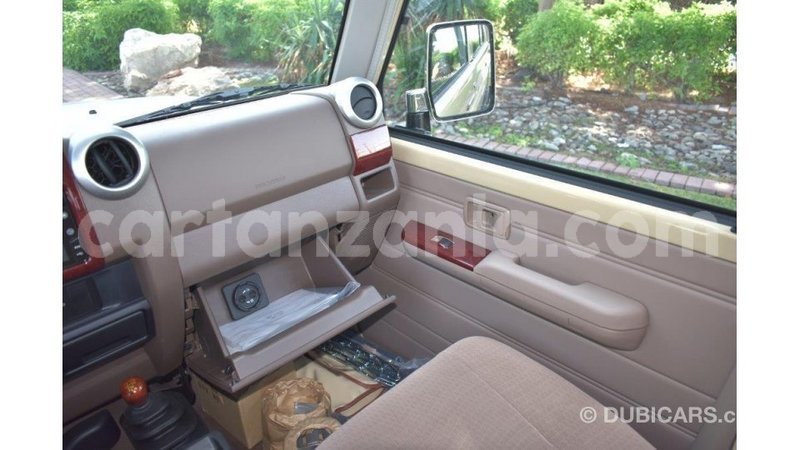 Big with watermark toyota land cruiser arusha import dubai 7879