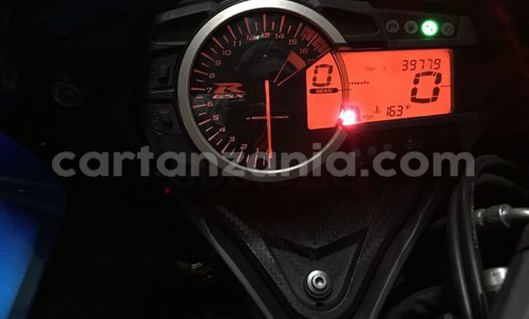 Nunua Ilio tumika Suzuki GSXR Bluu Bike ndani ya Arusha nchini Arusha Nunua Ilio tumika Suzuki GSXR Bluu Bike ndani ya Arusha nchini Arusha