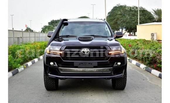 Buy Import Toyota Land Cruiser Black Car in Import - Dubai in Arusha Buy Import Toyota Land Cruiser Black Car in Import - Dubai in Arusha