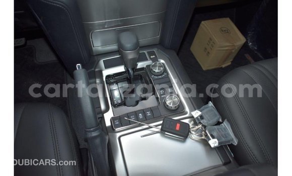 Buy Import Toyota Land Cruiser Black Car in Import - Dubai in Arusha Buy Import Toyota Land Cruiser Black Car in Import - Dubai in Arusha
