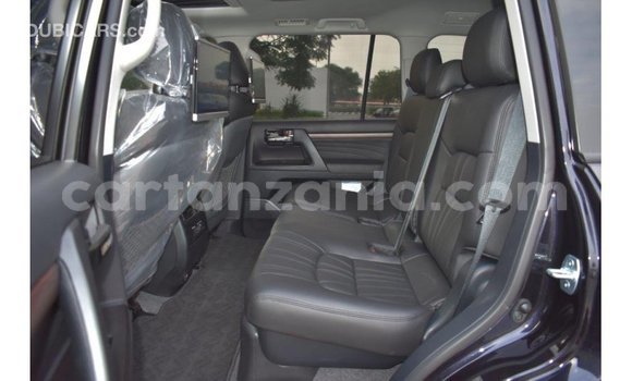 Buy Import Toyota Land Cruiser Black Car in Import - Dubai in Arusha Buy Import Toyota Land Cruiser Black Car in Import - Dubai in Arusha
