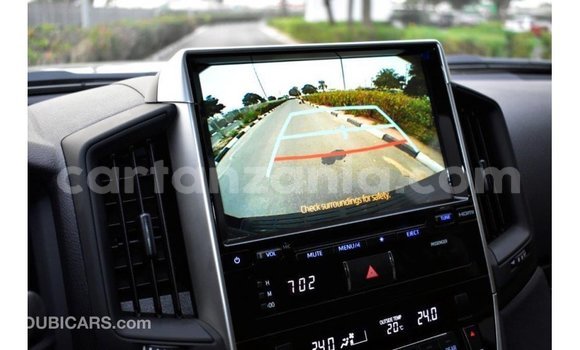 Buy Import Toyota Land Cruiser Black Car in Import - Dubai in Arusha Buy Import Toyota Land Cruiser Black Car in Import - Dubai in Arusha