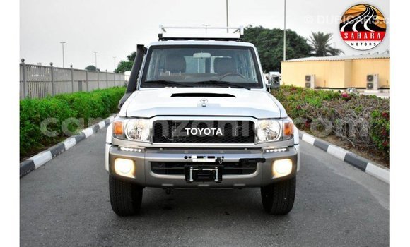 Nunua Imported Toyota Land Cruiser Nyingine Gari ndani ya Import - Dubai nchini Arusha Nunua Imported Toyota Land Cruiser Nyingine Gari ndani ya Import - Dubai nchini Arusha