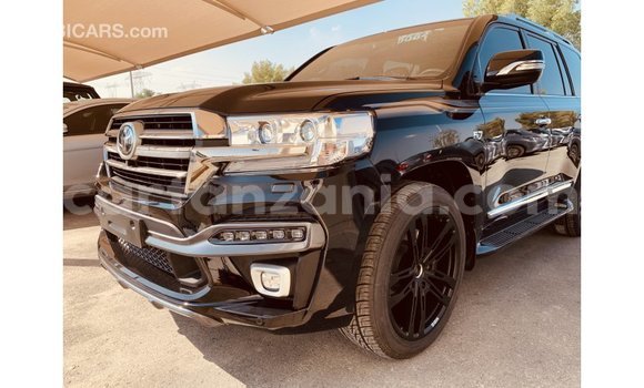 Nunua Imported Toyota Land Cruiser Nyeusi Gari ndani ya Import - Dubai nchini Arusha Nunua Imported Toyota Land Cruiser Nyeusi Gari ndani ya Import - Dubai nchini Arusha