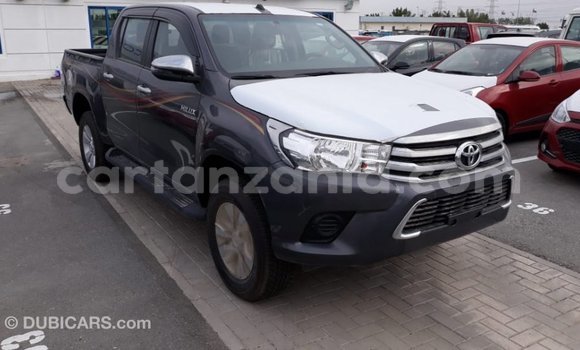 Nunua Imported Toyota Hilux Nyingine Gari ndani ya Import - Dubai nchini Arusha Nunua Imported Toyota Hilux Nyingine Gari ndani ya Import - Dubai nchini Arusha