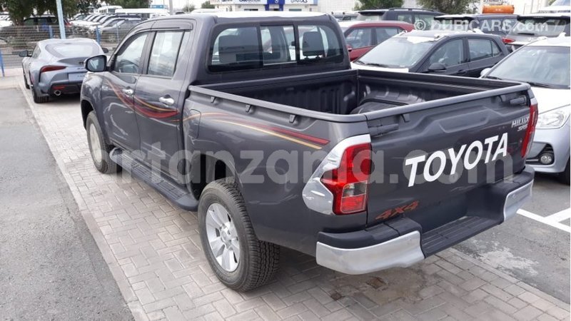 Big with watermark toyota hilux arusha import dubai 7904