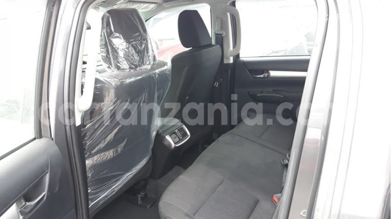 Big with watermark toyota hilux arusha import dubai 7904