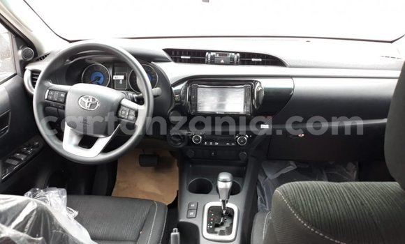 Nunua Imported Toyota Hilux Nyingine Gari ndani ya Import - Dubai nchini Arusha Nunua Imported Toyota Hilux Nyingine Gari ndani ya Import - Dubai nchini Arusha