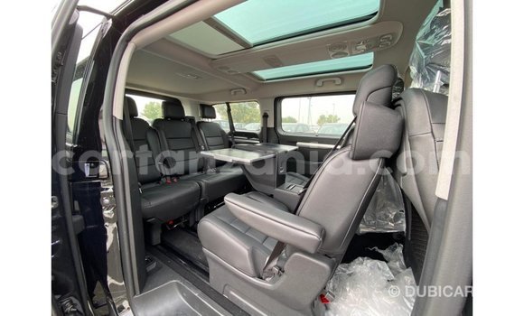 Nunua Imported Peugeot Traveller Nyeusi Gari ndani ya Import - Dubai nchini Arusha Nunua Imported Peugeot Traveller Nyeusi Gari ndani ya Import - Dubai nchini Arusha