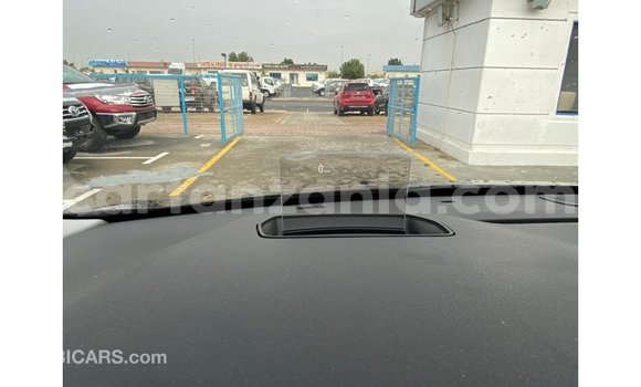 Nunua Imported Peugeot Traveller Nyeusi Gari ndani ya Import - Dubai nchini Arusha Nunua Imported Peugeot Traveller Nyeusi Gari ndani ya Import - Dubai nchini Arusha
