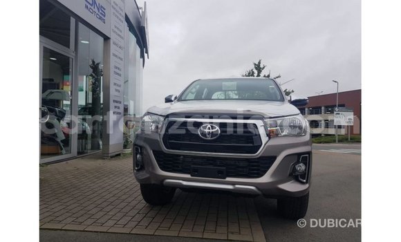 Nunua Imported Toyota Hilux Nyingine Gari ndani ya Import - Dubai nchini Arusha Nunua Imported Toyota Hilux Nyingine Gari ndani ya Import - Dubai nchini Arusha