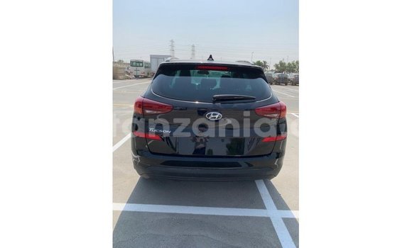 Nunua Imported Hyundai Tucson Nyeusi Gari ndani ya Import - Dubai nchini Arusha Nunua Imported Hyundai Tucson Nyeusi Gari ndani ya Import - Dubai nchini Arusha