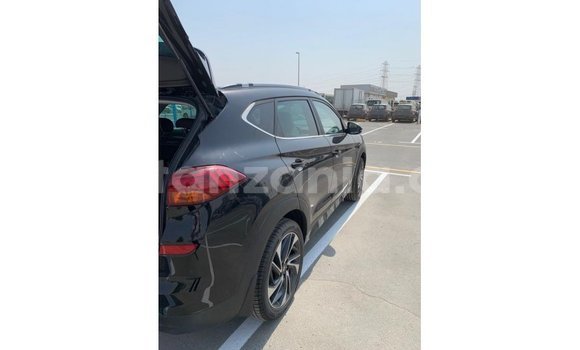 Nunua Imported Hyundai Tucson Nyeusi Gari ndani ya Import - Dubai nchini Arusha Nunua Imported Hyundai Tucson Nyeusi Gari ndani ya Import - Dubai nchini Arusha