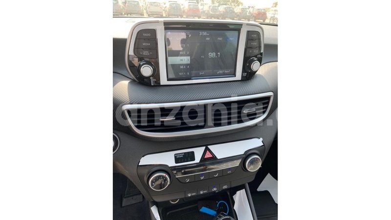 Big with watermark hyundai tucson arusha import dubai 7910