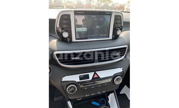 Nunua Imported Hyundai Tucson Nyeusi Gari ndani ya Import - Dubai nchini Arusha Nunua Imported Hyundai Tucson Nyeusi Gari ndani ya Import - Dubai nchini Arusha