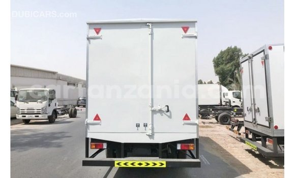 Buy Import Hino 300 Series White Truck in Import - Dubai in Arusha Buy Import Hino 300 Series White Truck in Import - Dubai in Arusha