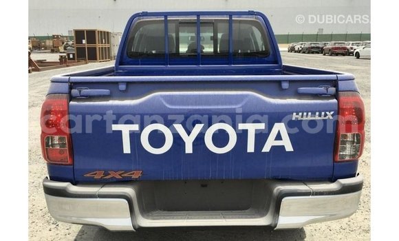 Nunua Imported Toyota Hilux Bluu Gari ndani ya Import - Dubai nchini Arusha Nunua Imported Toyota Hilux Bluu Gari ndani ya Import - Dubai nchini Arusha