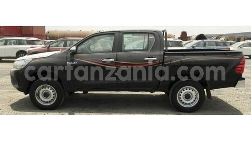 Big with watermark toyota hilux arusha import dubai 7914