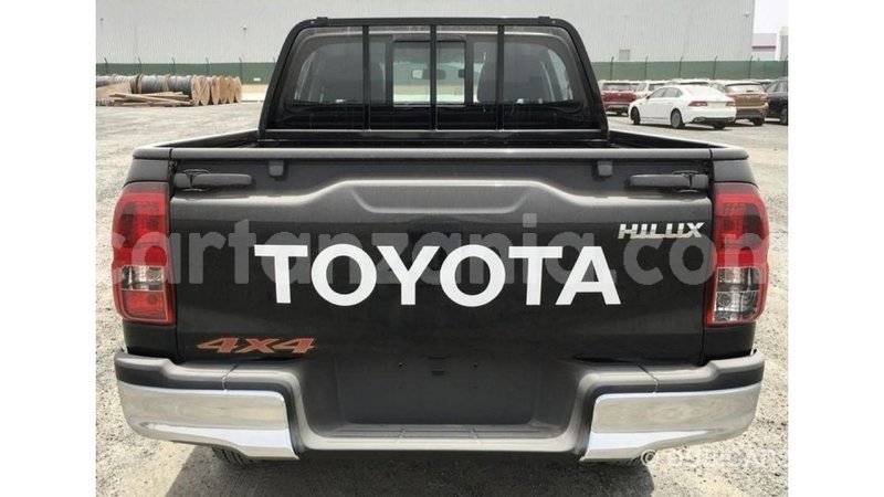 Big with watermark toyota hilux arusha import dubai 7914