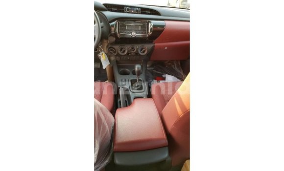 Buy Import Toyota Hilux Black Car in Import - Dubai in Arusha Buy Import Toyota Hilux Black Car in Import - Dubai in Arusha