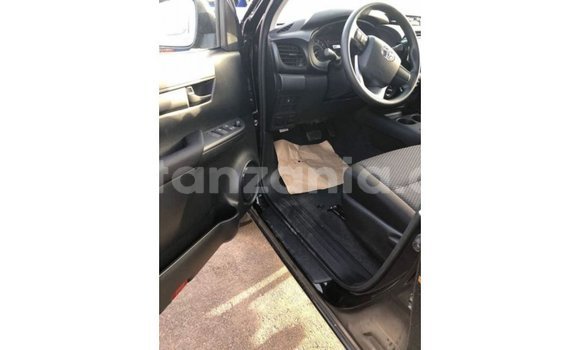 Buy Import Toyota Hilux Black Car in Import - Dubai in Arusha Buy Import Toyota Hilux Black Car in Import - Dubai in Arusha