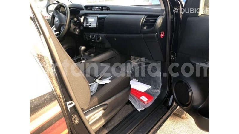 Big with watermark toyota hilux arusha import dubai 7914