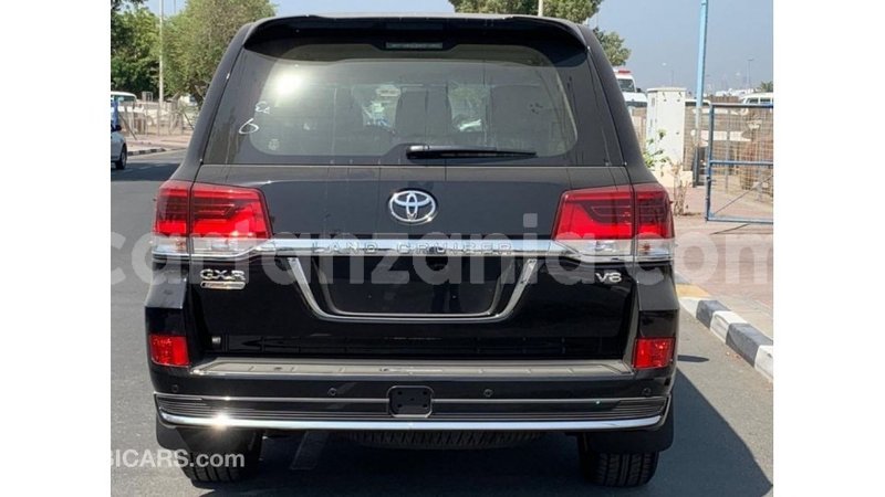 Big with watermark toyota land cruiser arusha import dubai 7916