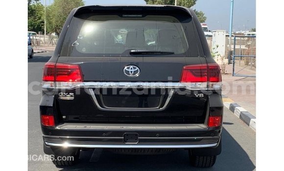 Nunua Imported Toyota Land Cruiser Nyeusi Gari ndani ya Import - Dubai nchini Arusha Nunua Imported Toyota Land Cruiser Nyeusi Gari ndani ya Import - Dubai nchini Arusha