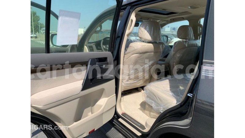 Big with watermark toyota land cruiser arusha import dubai 7916