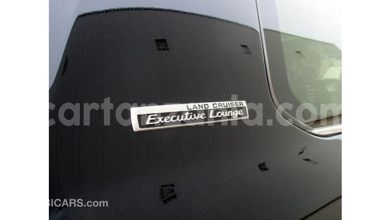 Big with watermark toyota land cruiser arusha import dubai 7917