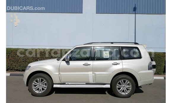 Buy Import Mitsubishi Pajero White Car in Import - Dubai in Arusha Buy Import Mitsubishi Pajero White Car in Import - Dubai in Arusha