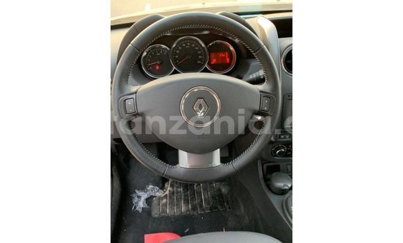 Nunua Imported Renault Duster Nyeusi Gari ndani ya Import - Dubai nchini Arusha Nunua Imported Renault Duster Nyeusi Gari ndani ya Import - Dubai nchini Arusha