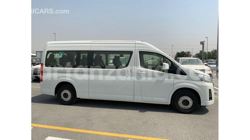 Big with watermark toyota hiace arusha import dubai 7925