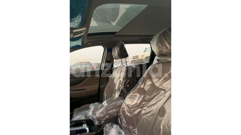 Big with watermark hyundai santa fe arusha import dubai 7927